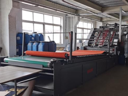 青岛富凯乐包装有限公司:ROYAL皇家88裱纸机,让裱纸工序更快速！